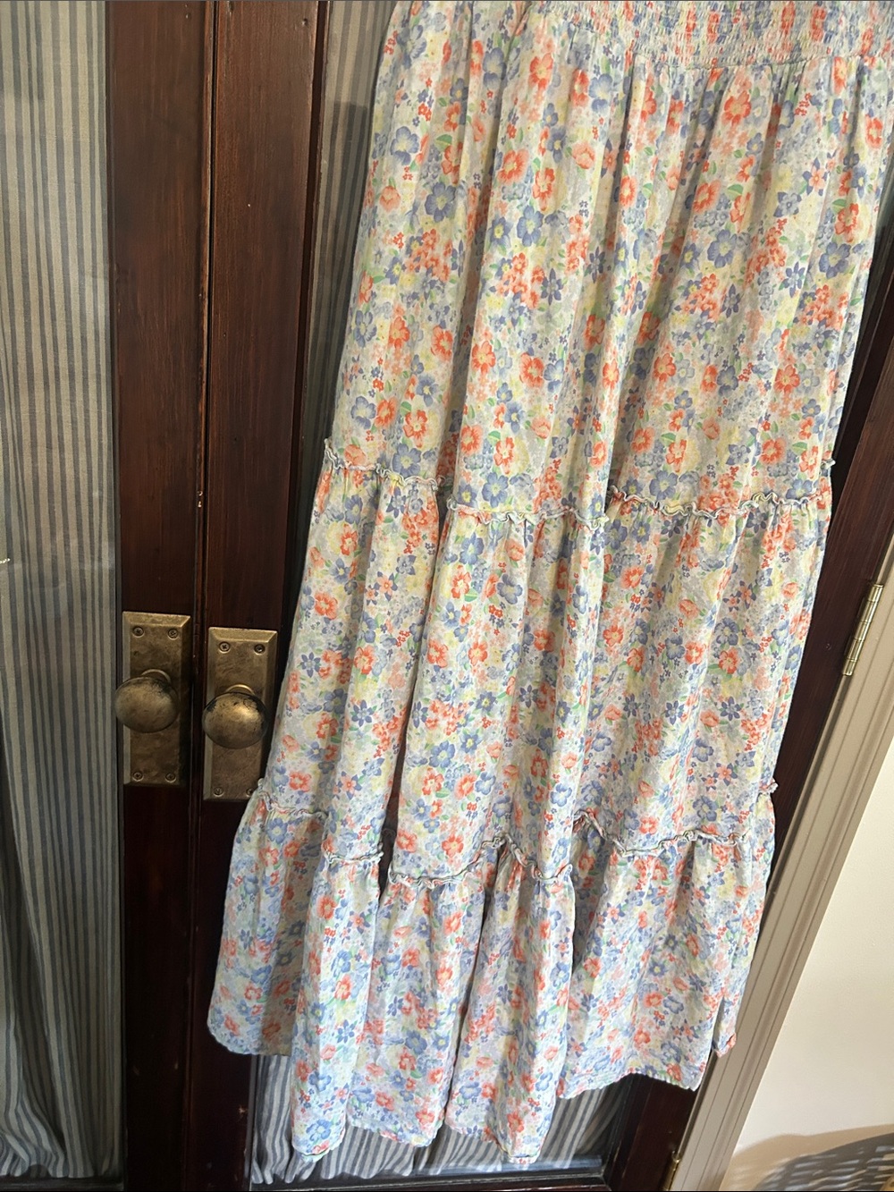 Old Navy Floral Ruffle Maxi Dress in Light Blue & Peach - Picture 4 of 4